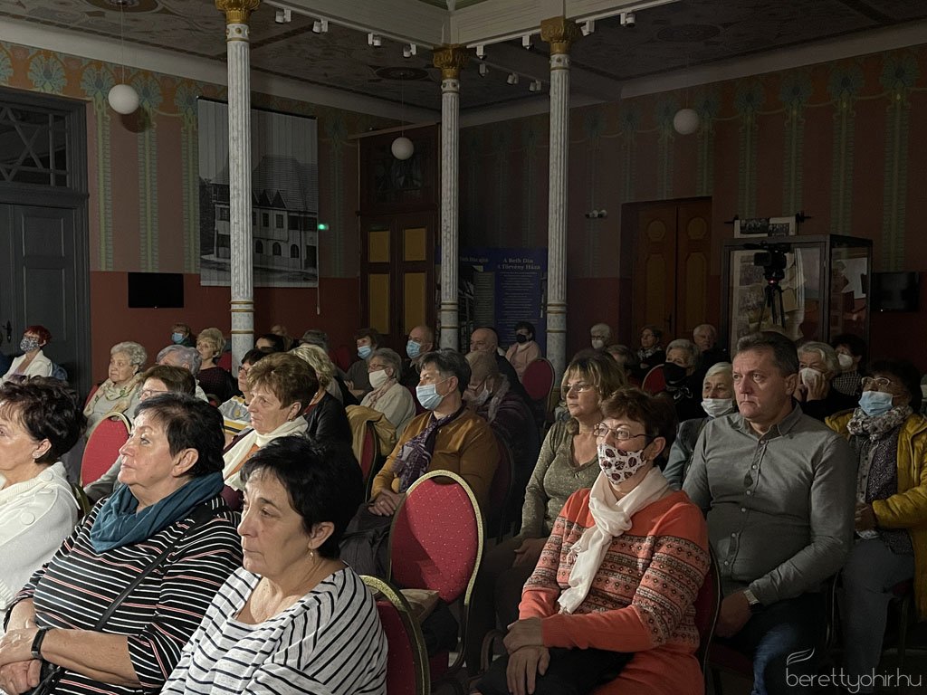 Érzések és sugallatok 06